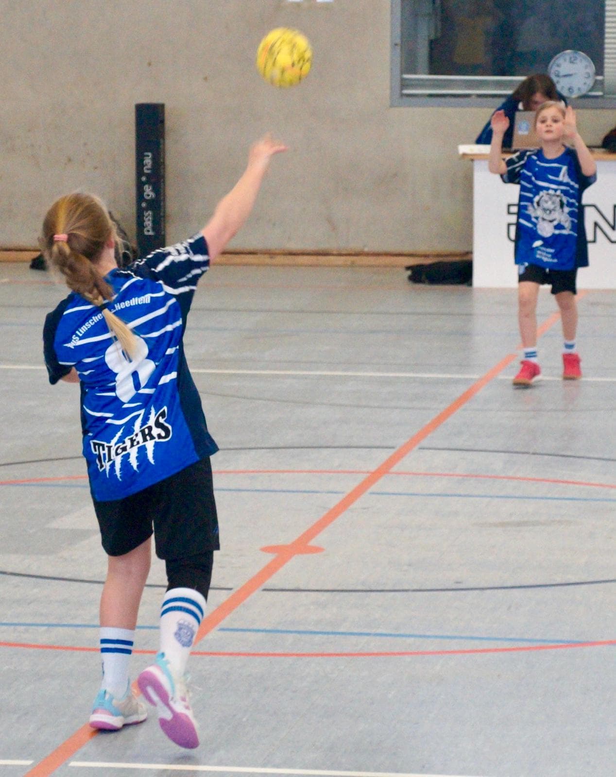 E2 feiert Heimsieg gegen Plettenberg - Bild 36