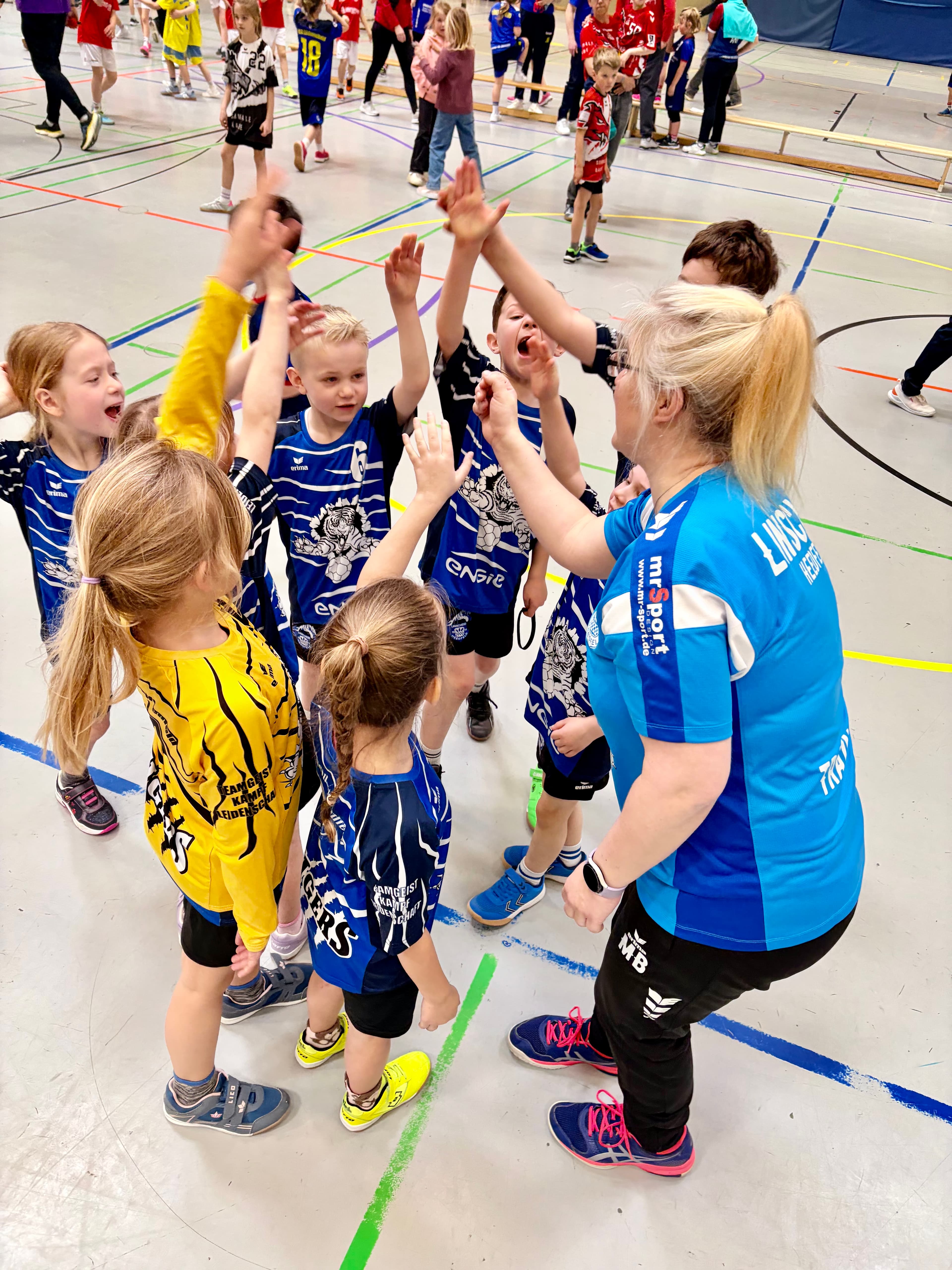 Starker Auftritt unserer F-Jugend bei den Handball-Festspielen der HSG Lüdenscheid - Bild 1